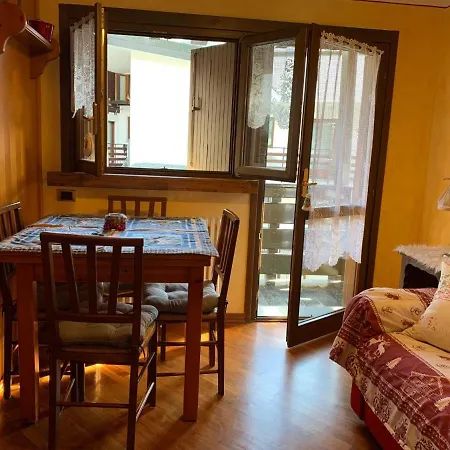 Charme A Cervinia Downtown In-ski Out Appartamento