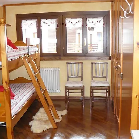 Charme A Cervinia Downtown In-ski Out Apartment *
